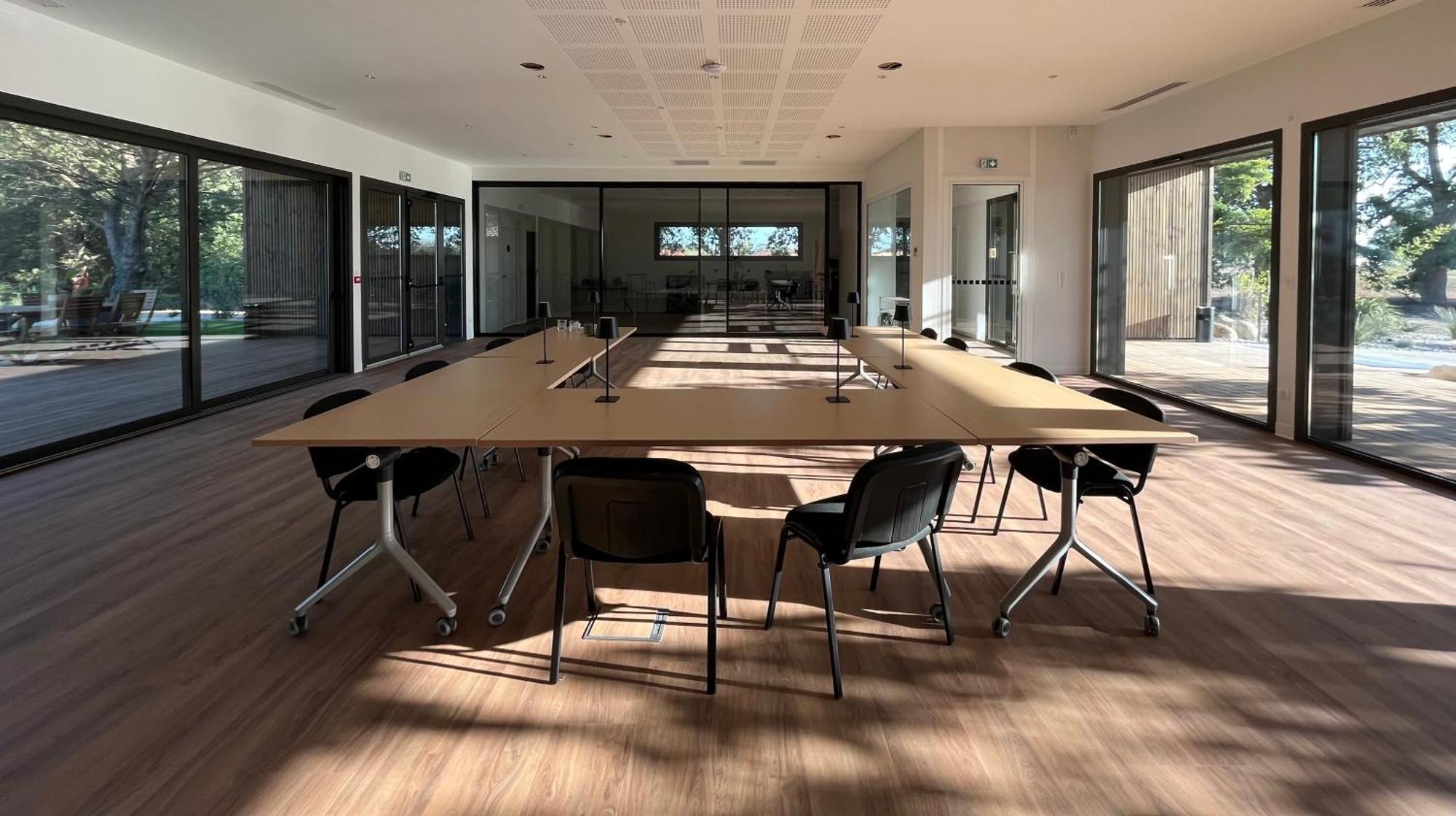 Hotel & Seminaire Le Patio Occitan - Toulouse Ouest - La Ramee Cugnaux Ngoại thất bức ảnh