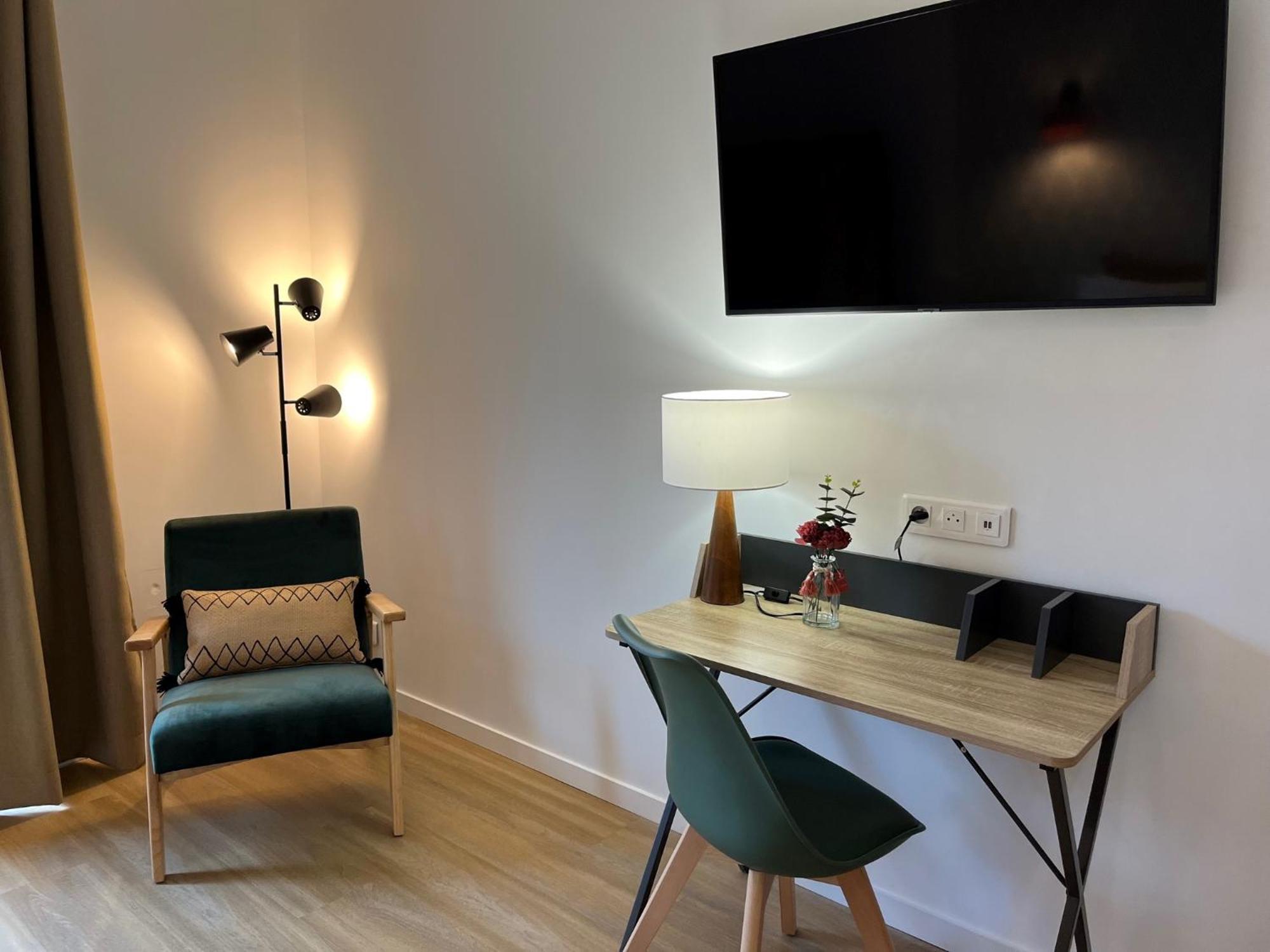 Hotel & Seminaire Le Patio Occitan - Toulouse Ouest - La Ramee Cugnaux Ngoại thất bức ảnh
